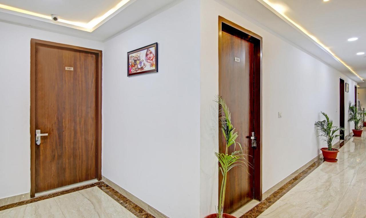 Hotel Treebo Royal Empire Adarsh Nagar, Chandīgarh Exterior foto